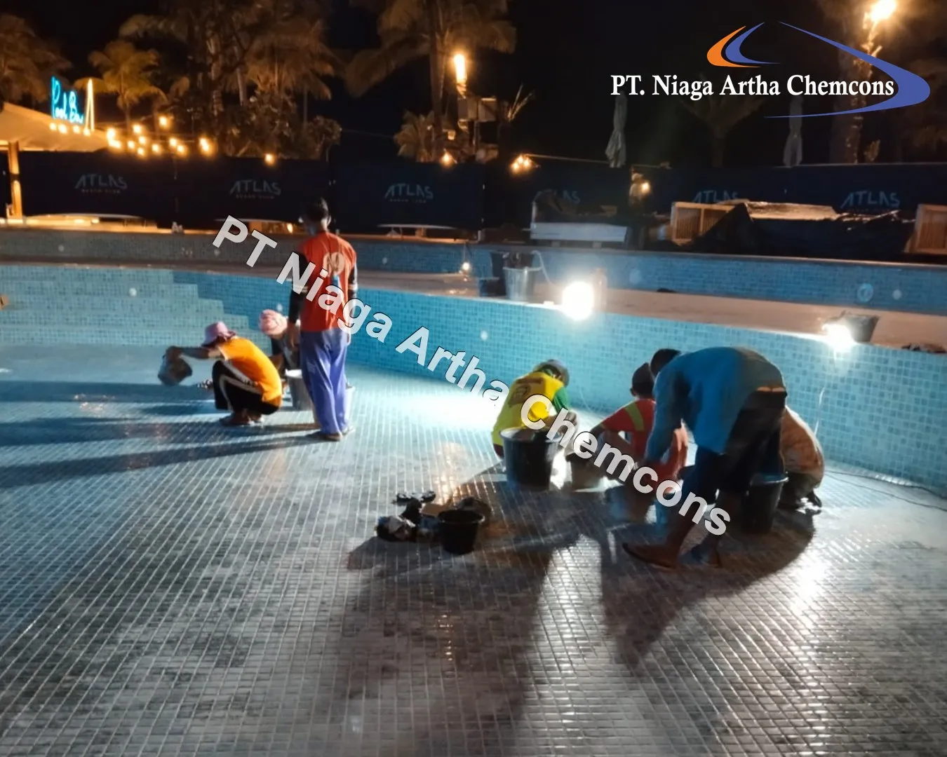 Proyek Nat Lantai PT Niaga Artha Chemcons di Atlas Beach Club