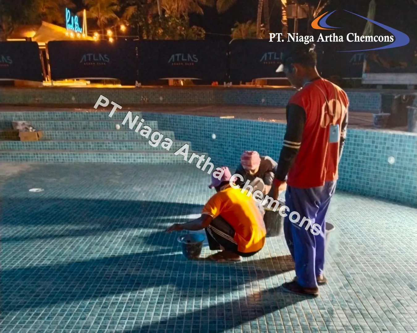 Proyek Nat Lantai PT Niaga Artha Chemcons di Atlas Beach Club