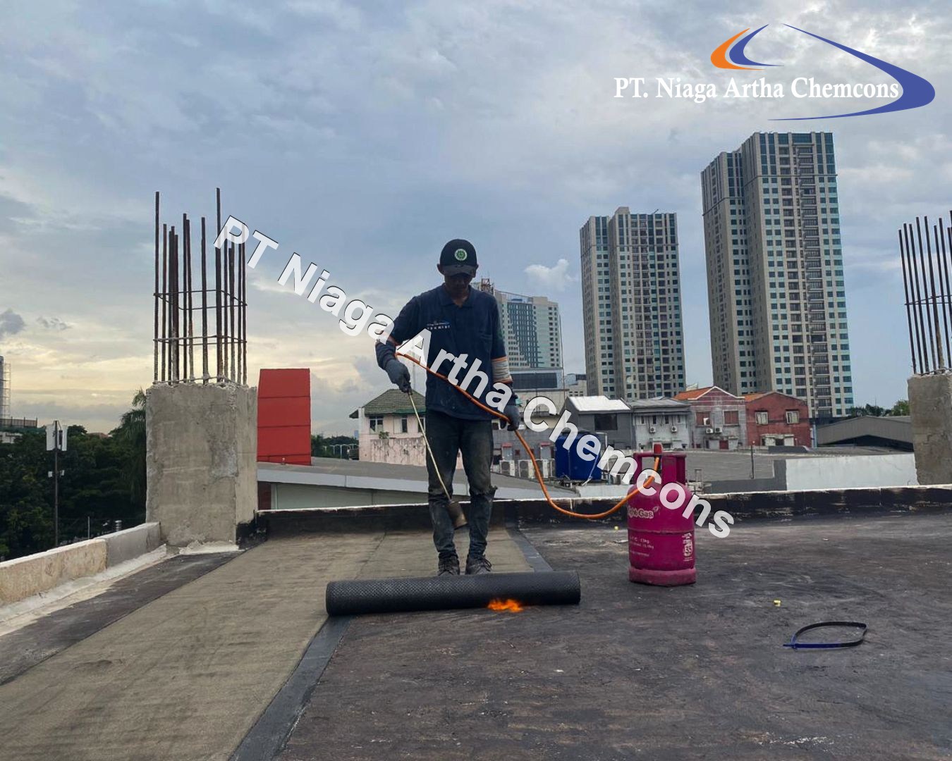 Proyek Waterproofing Membrane Bakar PT Niaga Artha Chemcons