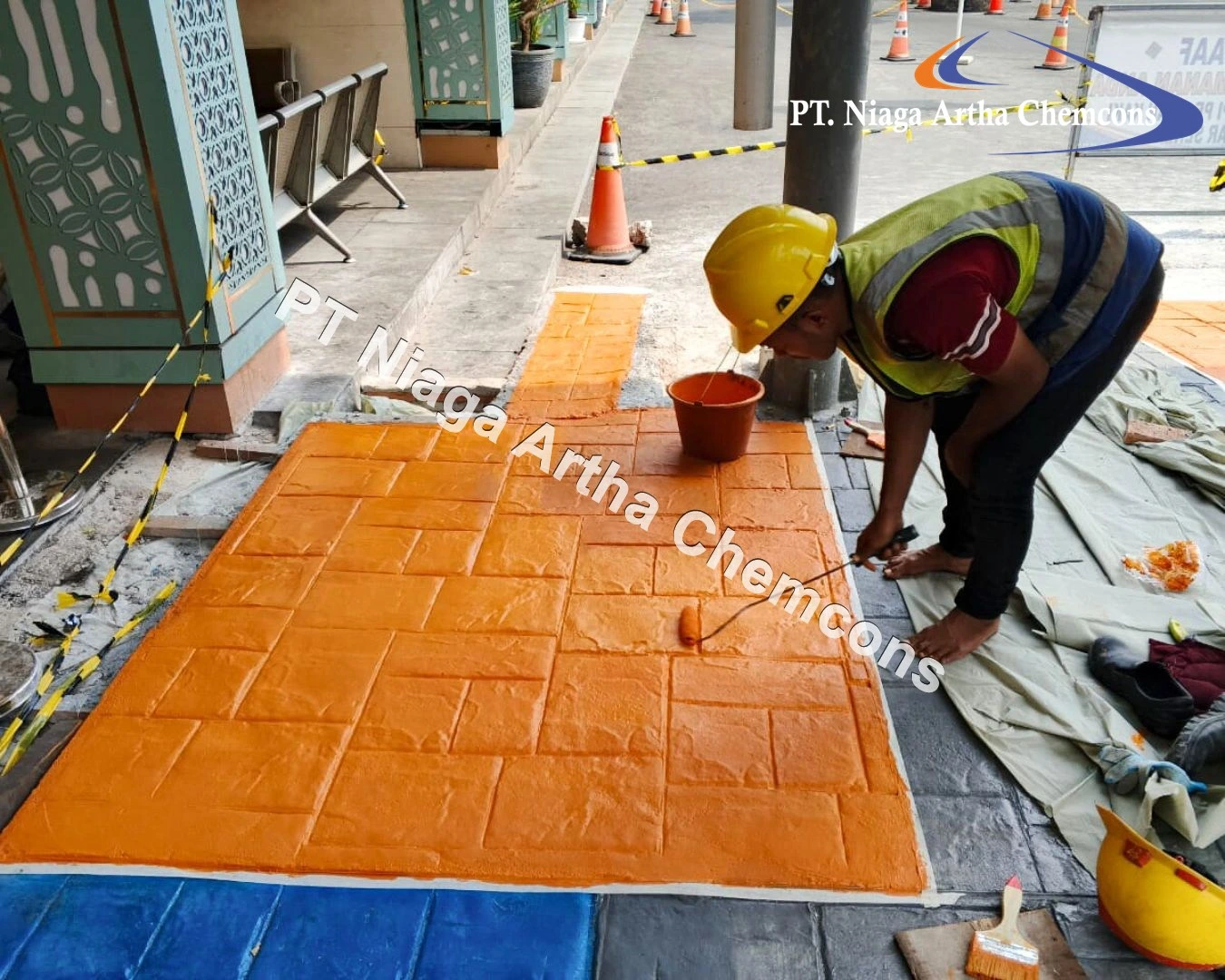 Proyek Stamped Concrete PT Niaga Artha Chemcons di Stasiun Kereta Api