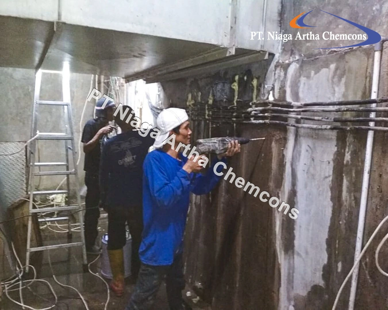 Proyek Injeksi Polyurethane PT Niaga Artha Chemcons