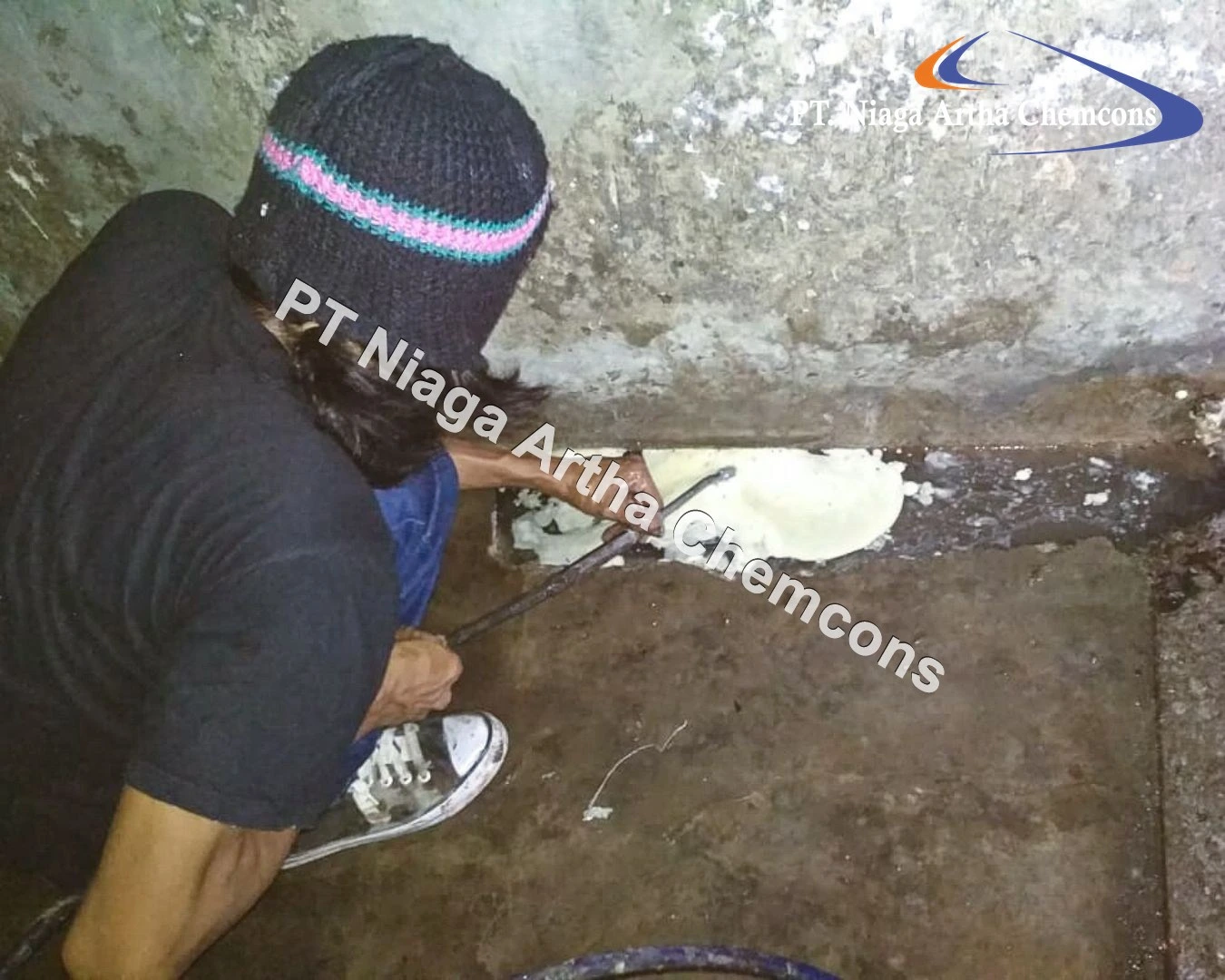 Proyek Injeksi Polyurethane PT Niaga Artha Chemcons