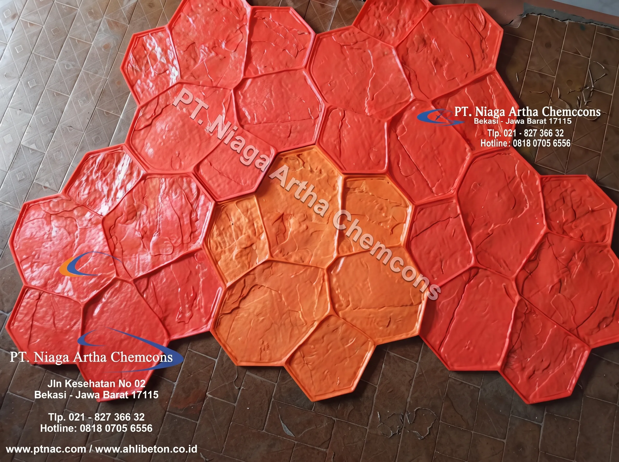 Motif stamped concrete pola geometris alami